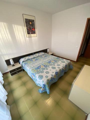 Residence La Meridiana Lignano Sabbiadoro Exteriör bild